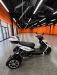 D5FF5D71-6AA8-4047-AAFF-1463B11FFC1C