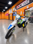 Apollo RFZ Thunder 250cc DLX Dirt Bike (In Store)