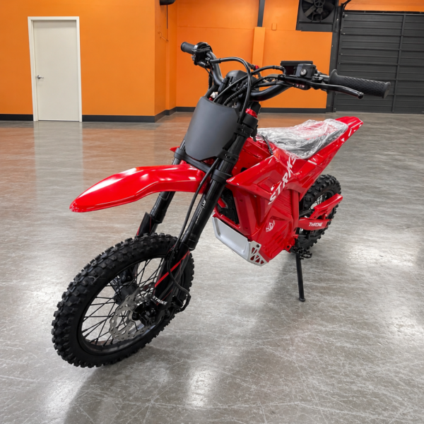 Throne Cycle Strike Shadow 48V (IN STORE)
